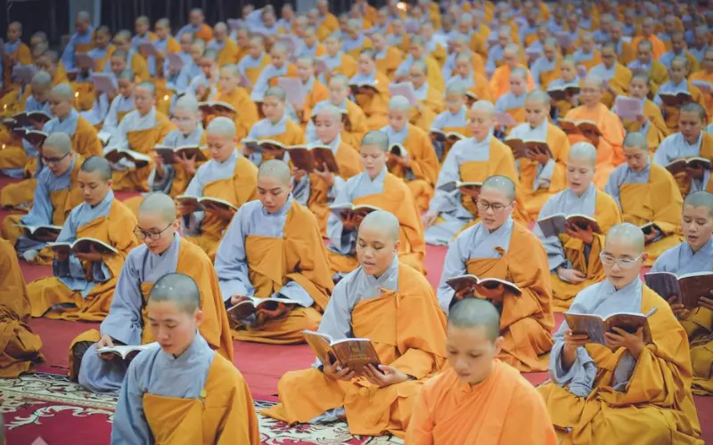 Các cấp bậc trong Phật giáo đối với Ni
