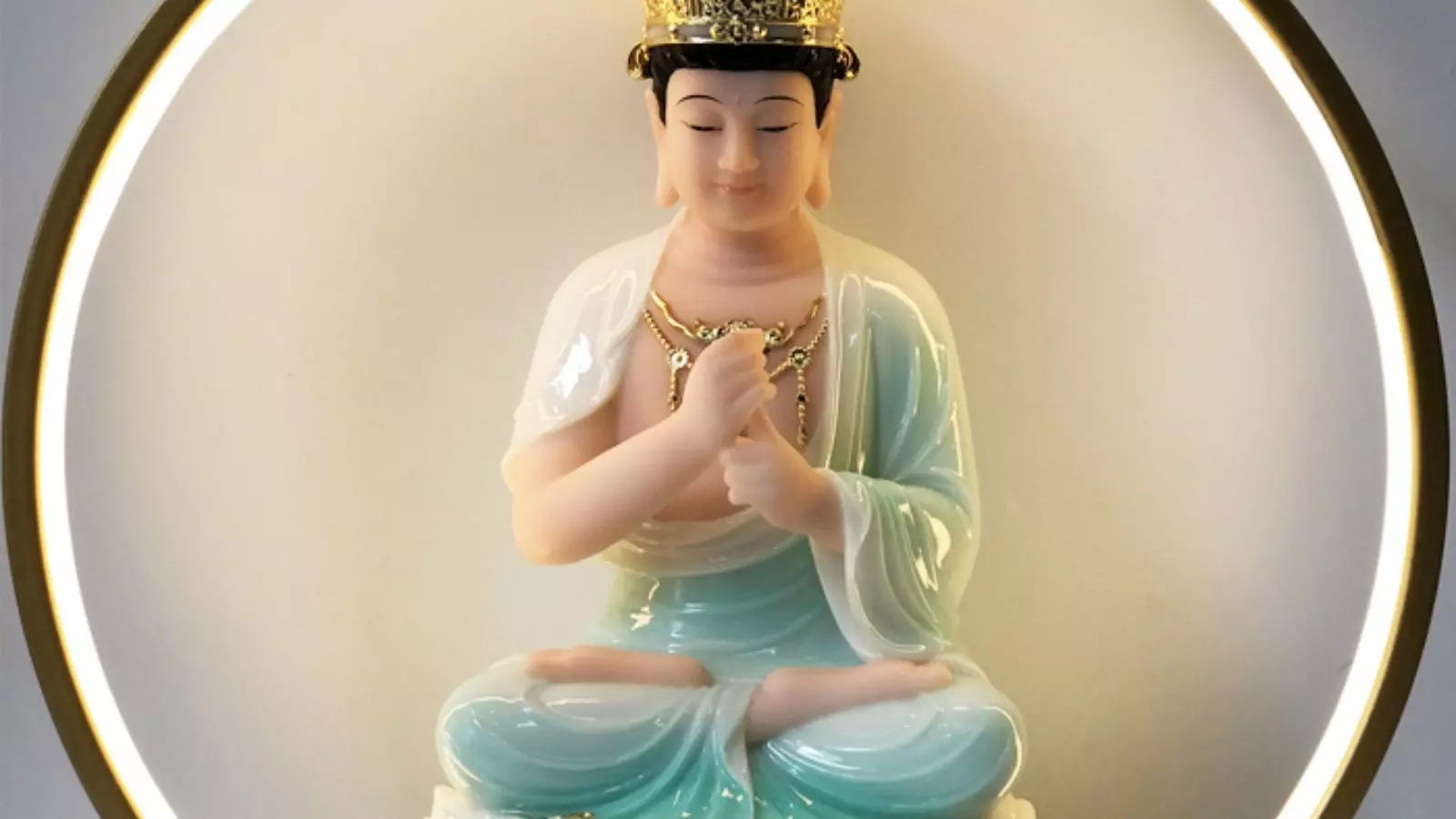Tượng Phật Như Lai Đại Nhật bằng đá