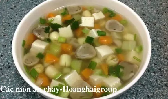 Canh nấm hạt sen - món chay ngon