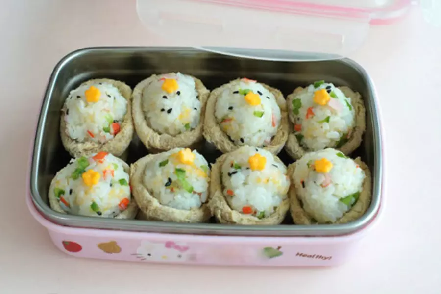 Sushi đậu hũ