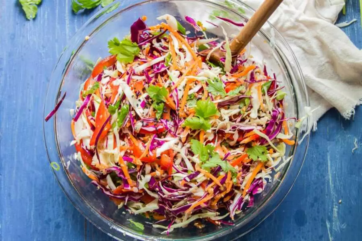 Salad chay là lựa chọn thích hợp cho bữa ăn sáng