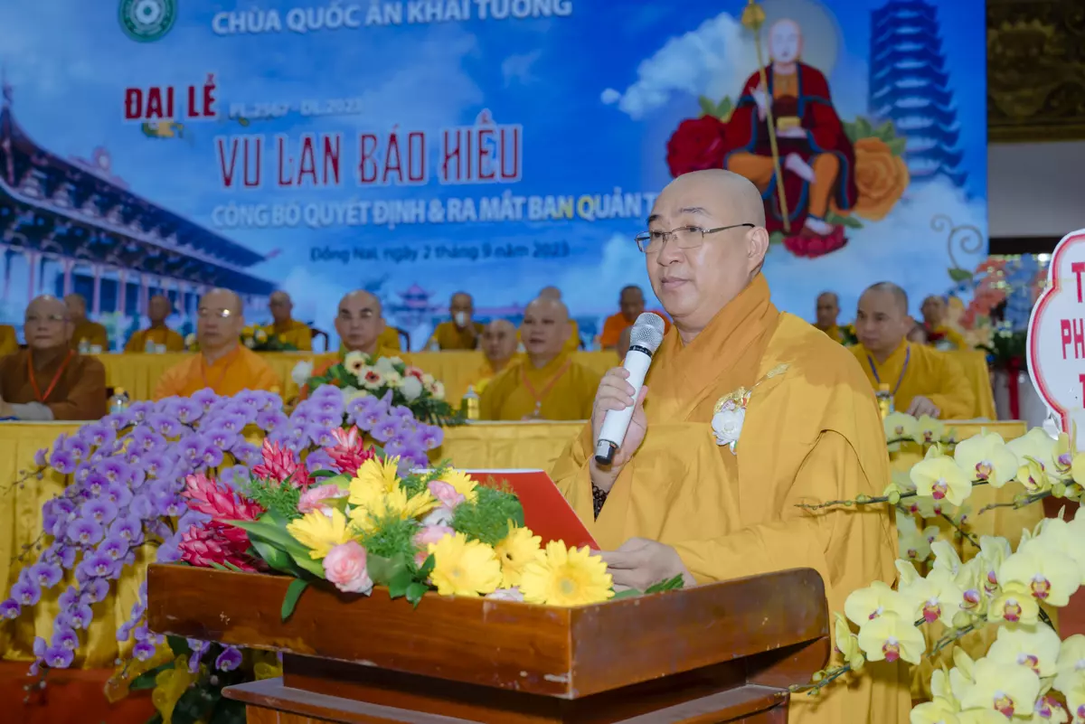 Cong bo quyet dinh va ra mat ban quan tri chua Quoc An Khai Tuong