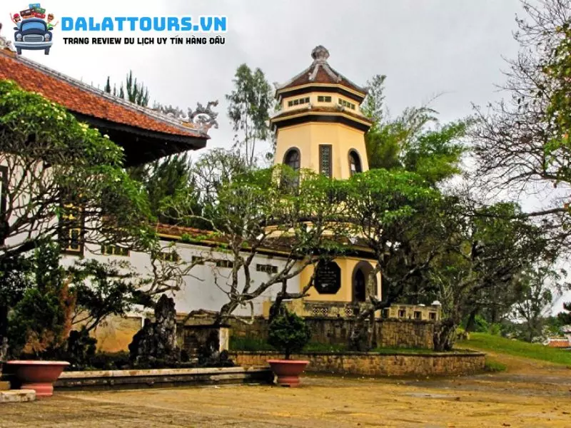 Chùa Linh Sơn thành lập vào năm nào