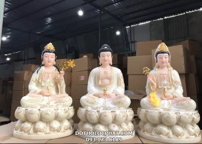 Tượng Phật A Di Đà trong bộ Tây Phương Tam Thánh ngồi màu trắng viền vàng TPTT-009