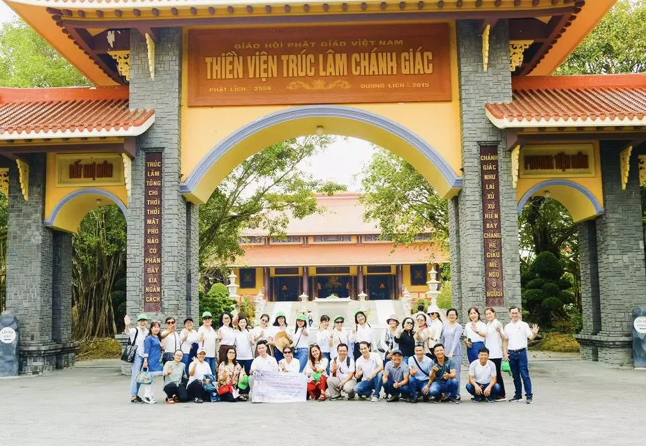 Hoạt động ngoại khóa của Thiền Việt Hồ Chí Minh