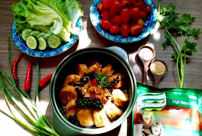 Kho chả lụa chay tiêu