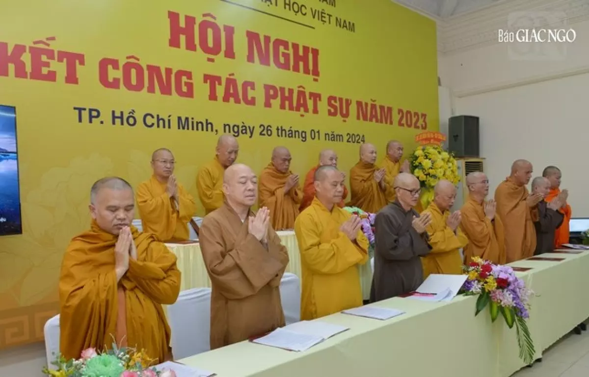 Chư tôn đức lãnh đạo Giáo hội, Viện Nghiên cứu và các Trung tâm tham dự lễ tổng kết