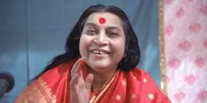 Shree Mataji - Người sáng lập thiền Sahaja Yoga