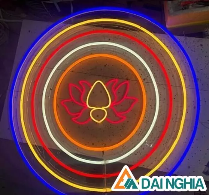 den neon hao quang hoa sen