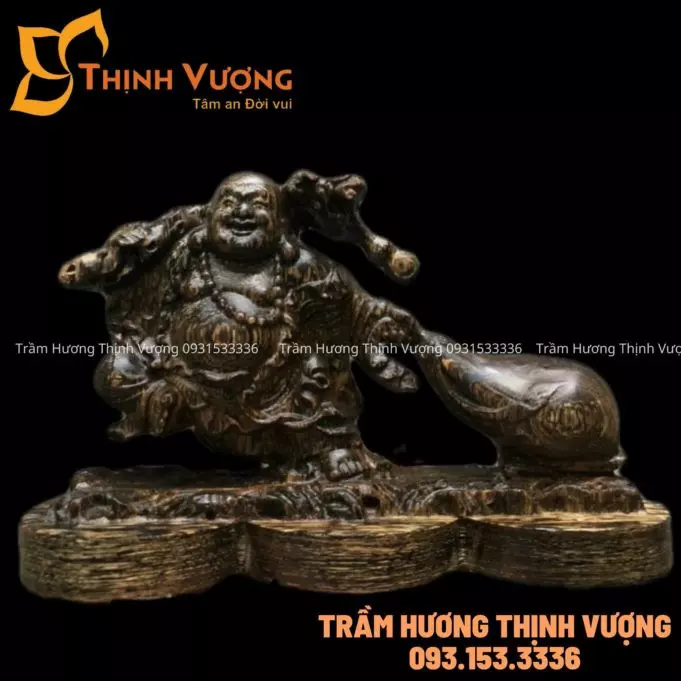 Phật Di Lặc gỗ trầm hương