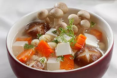 Canh nấm hạt sen chay