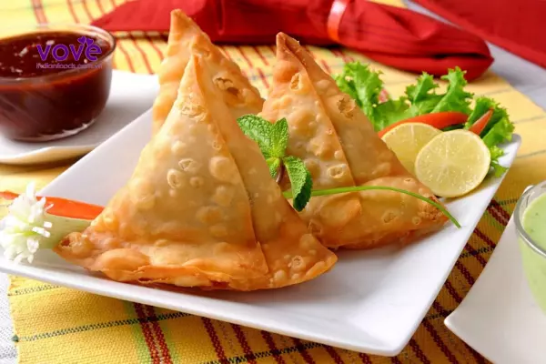 Món chay Samosas