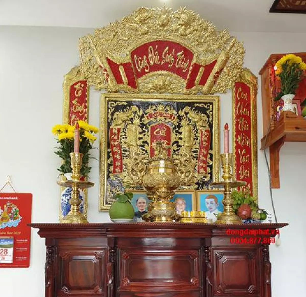 Hoành phi bằng đồng