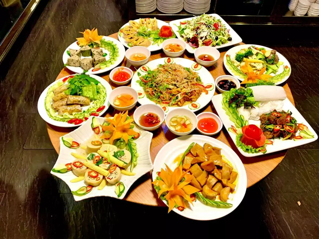 buffet chay Cỏ Nội