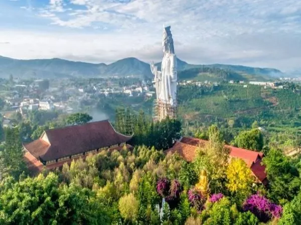 Bạn biết gì về tượng quan âm cao nhất và lớn nhất Việt Nam?