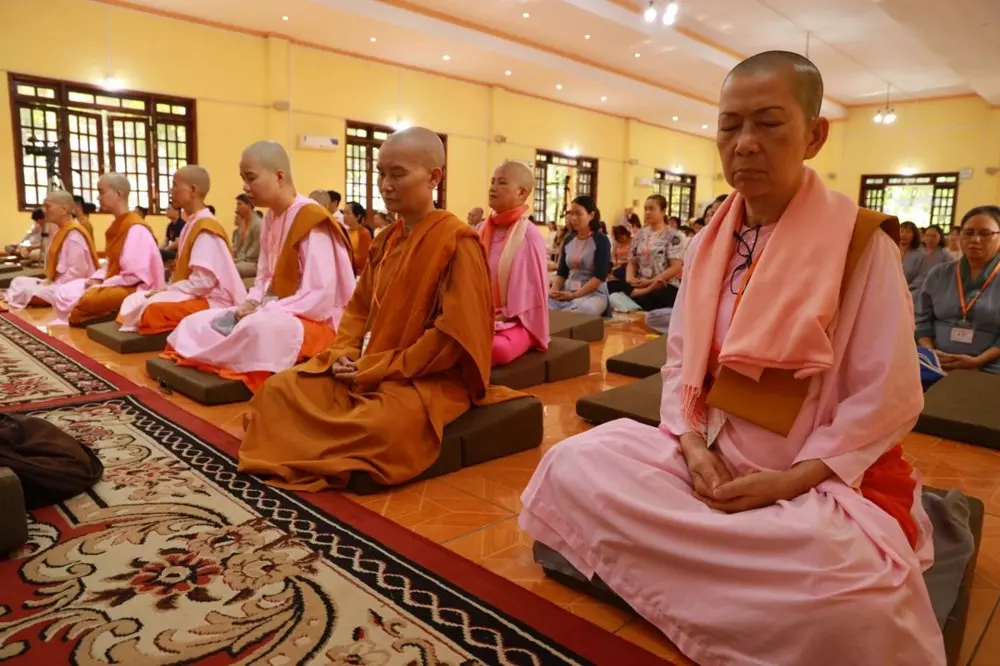 Biên Hòa: Thiền viện Phước Sơn khai mạc khóa tu học thiền vipassana đầu xuân và an vị Phật