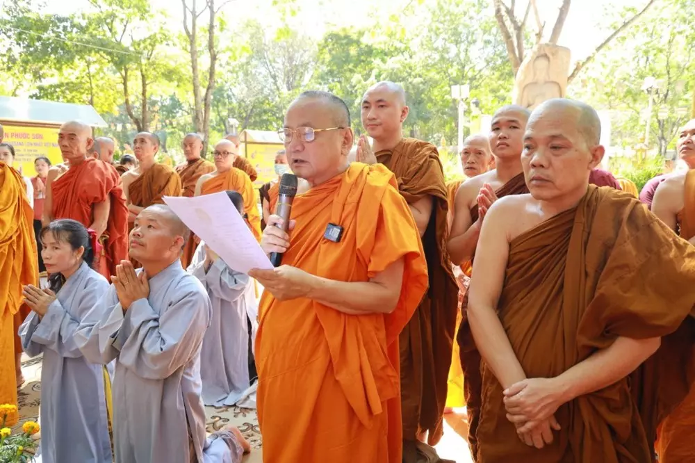 Biên Hòa: Thiền viện Phước Sơn khai mạc khóa tu học thiền vipassana đầu xuân và an vị Phật