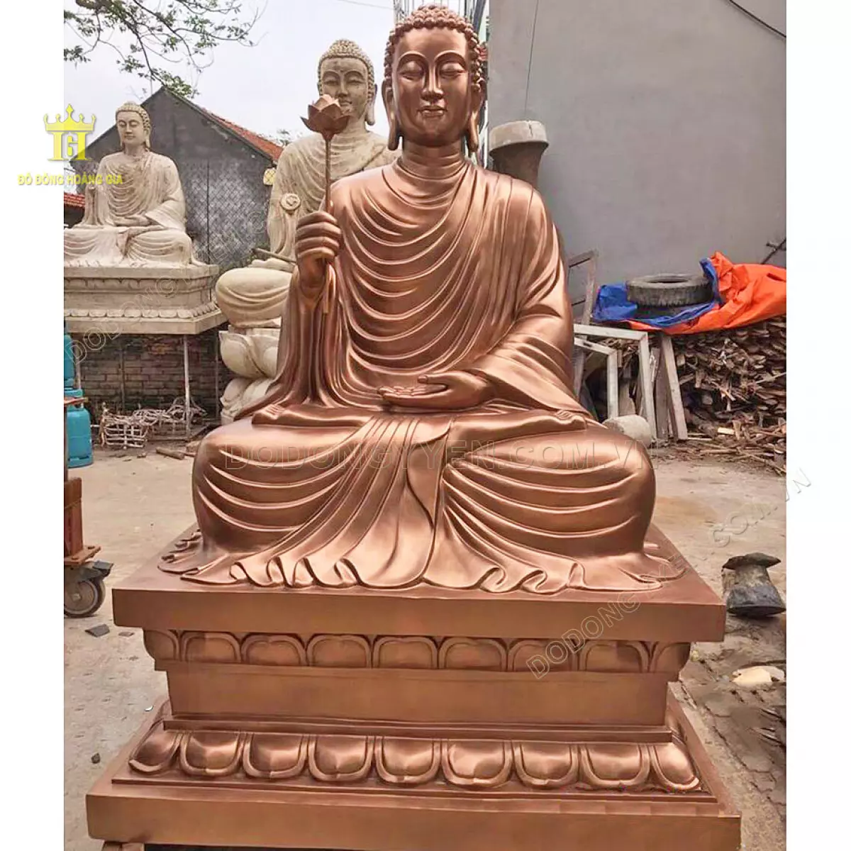 Thờ cúng tượng Phật Thích Ca Mâu Ni mang đến sự bình an